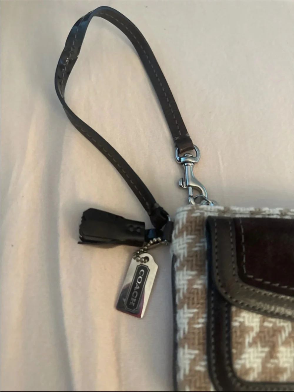 SOLD Coach Beige/Tan Wool Houndstooth Wristlet with Dark Brown Suede and Leather